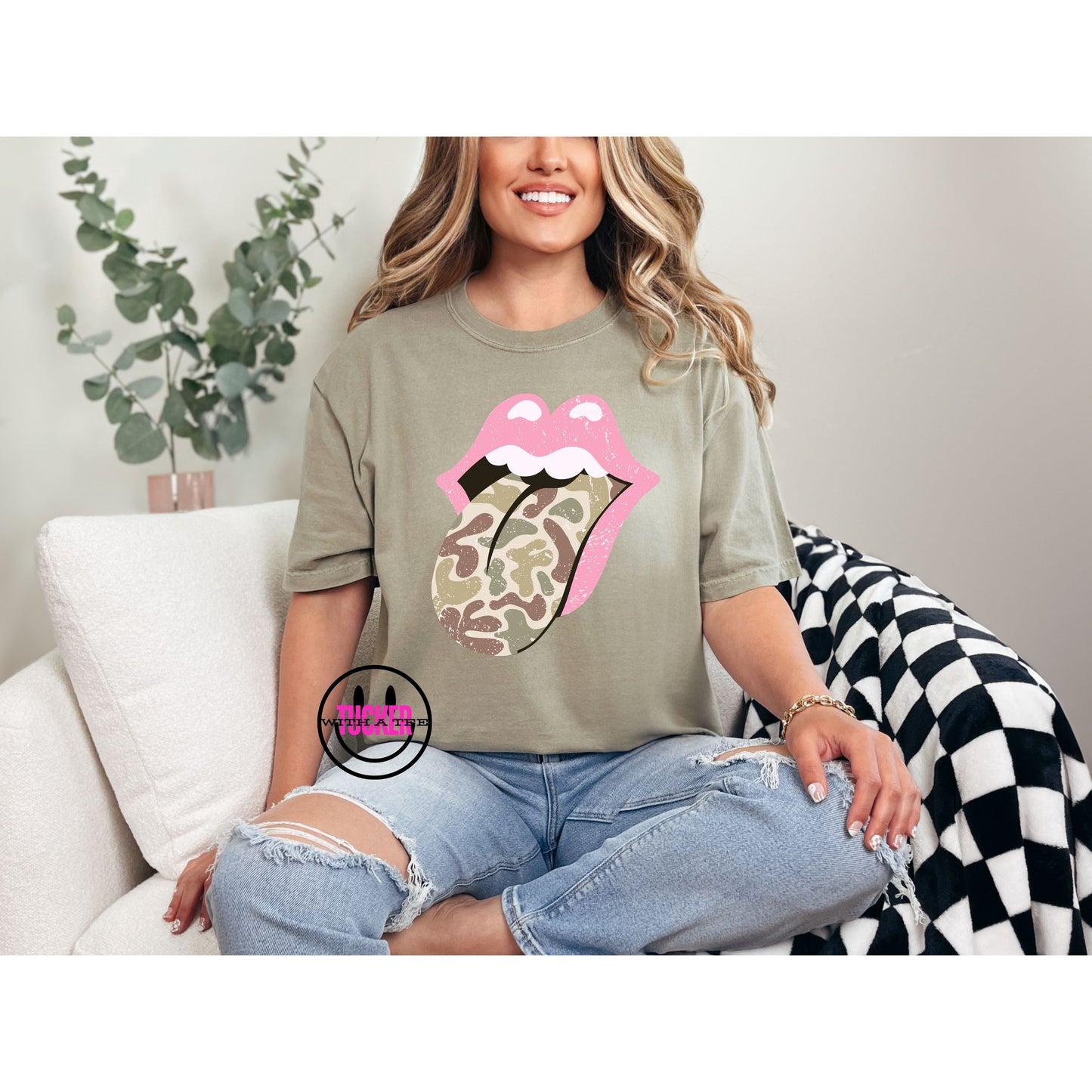 CAMO TONGUE - COMFORT COLORS